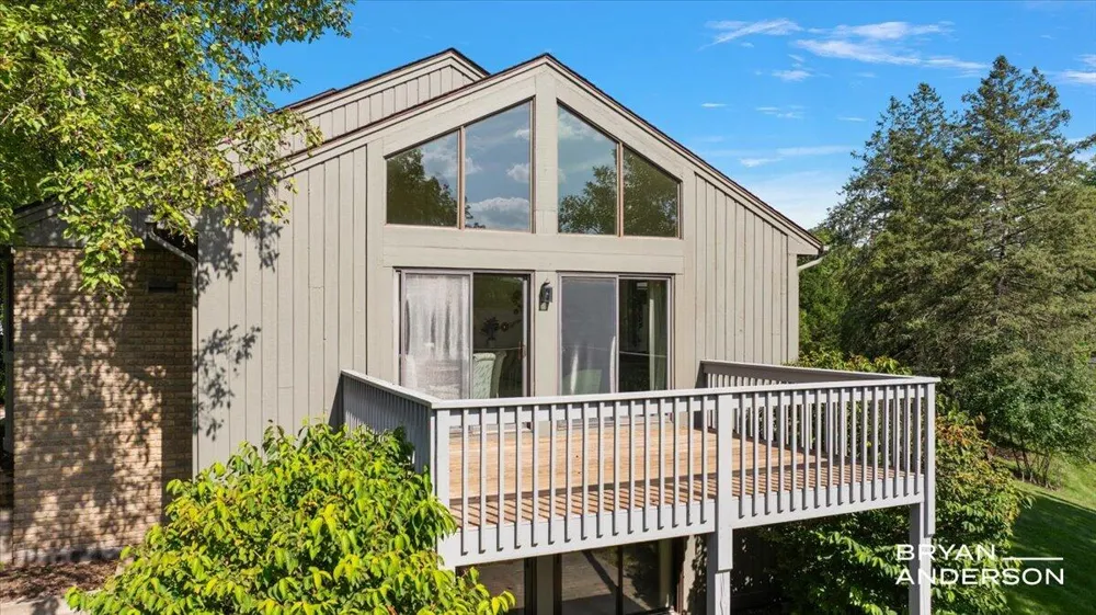 2285 Mourning Dove Court SE Grand Rapids, MI 49546