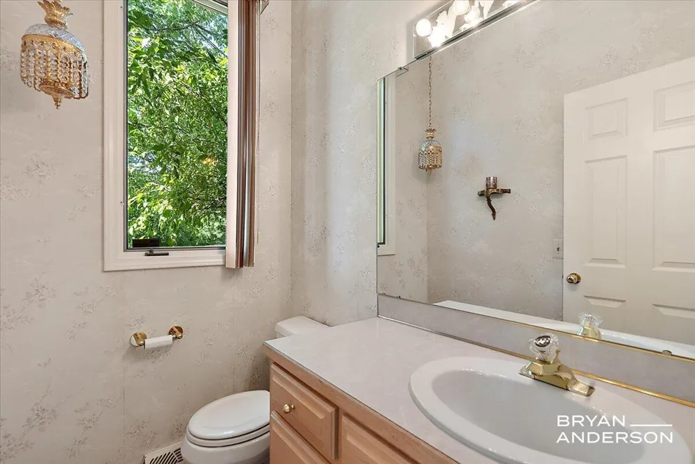 2285 Mourning Dove Court SE Grand Rapids, MI 49546
