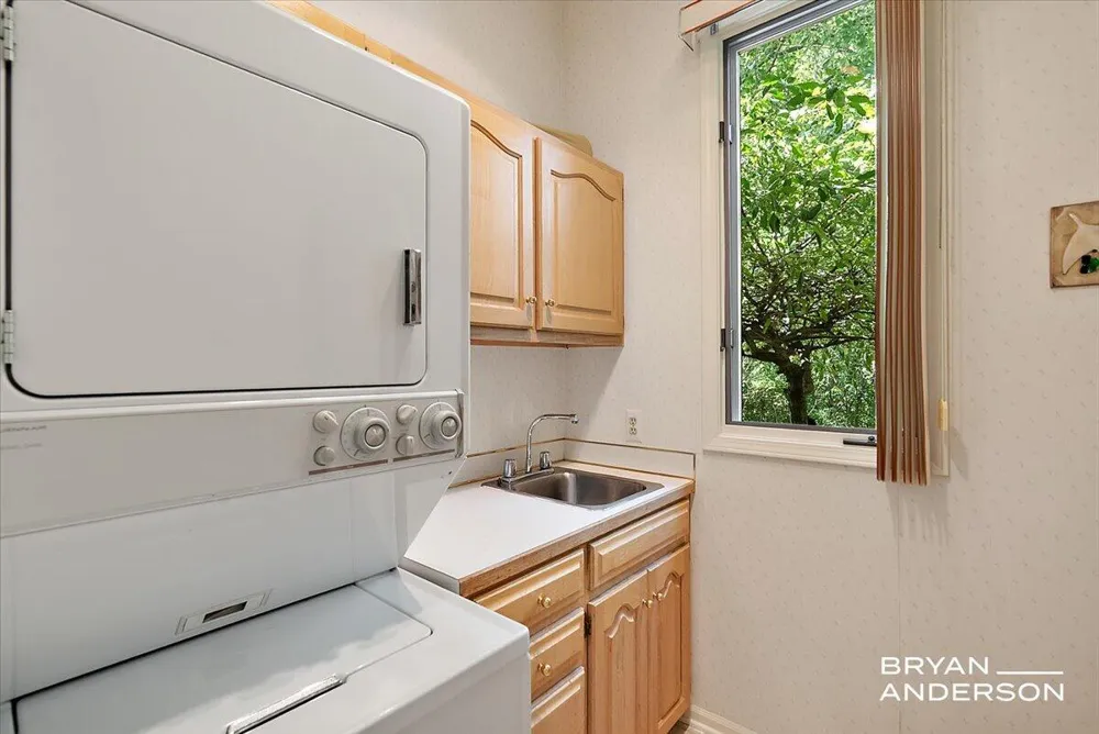 2285 Mourning Dove Court SE Grand Rapids, MI 49546