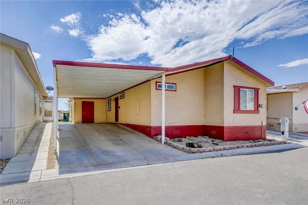 840 Montecito Drive Pahrump, NV 89048