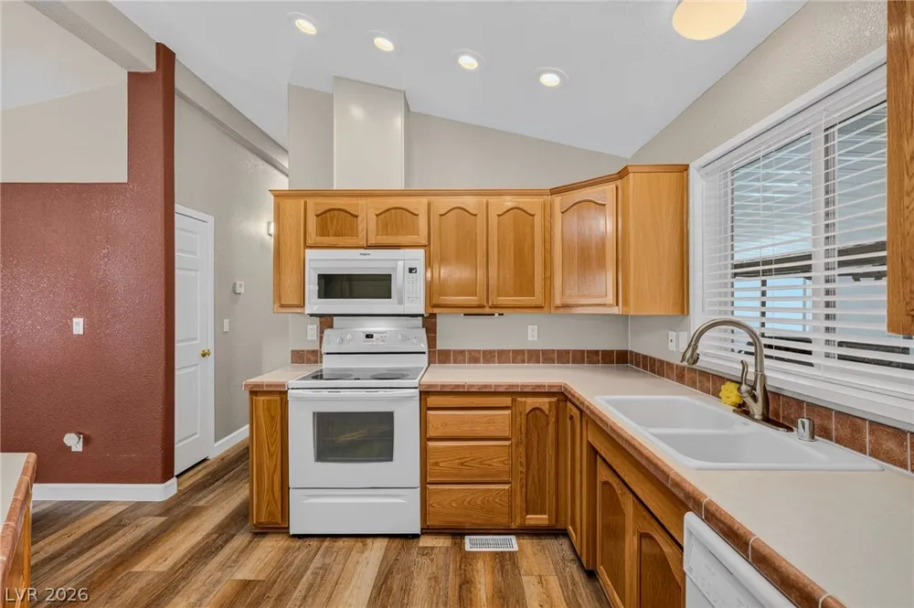 840 Montecito Drive Pahrump, NV 89048