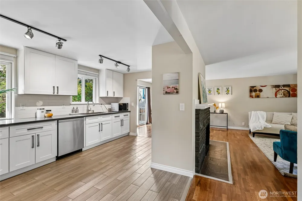 1853 200th Street Shoreline, WA 98133