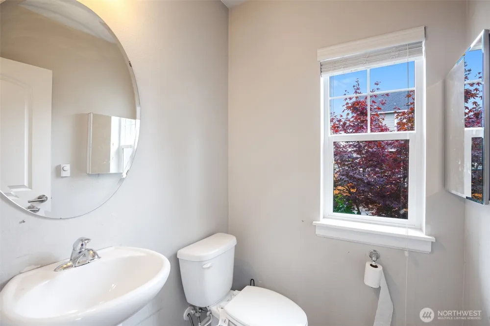 4103 177th Pl SE Bothell, WA 98012