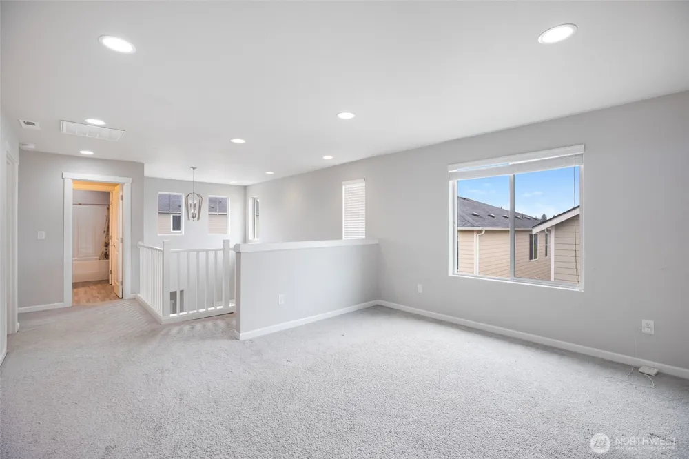 4103 177th Pl SE Bothell, WA 98012