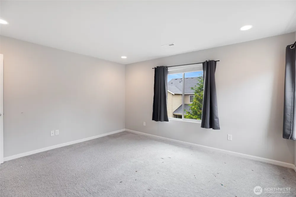 4103 177th Pl SE Bothell, WA 98012