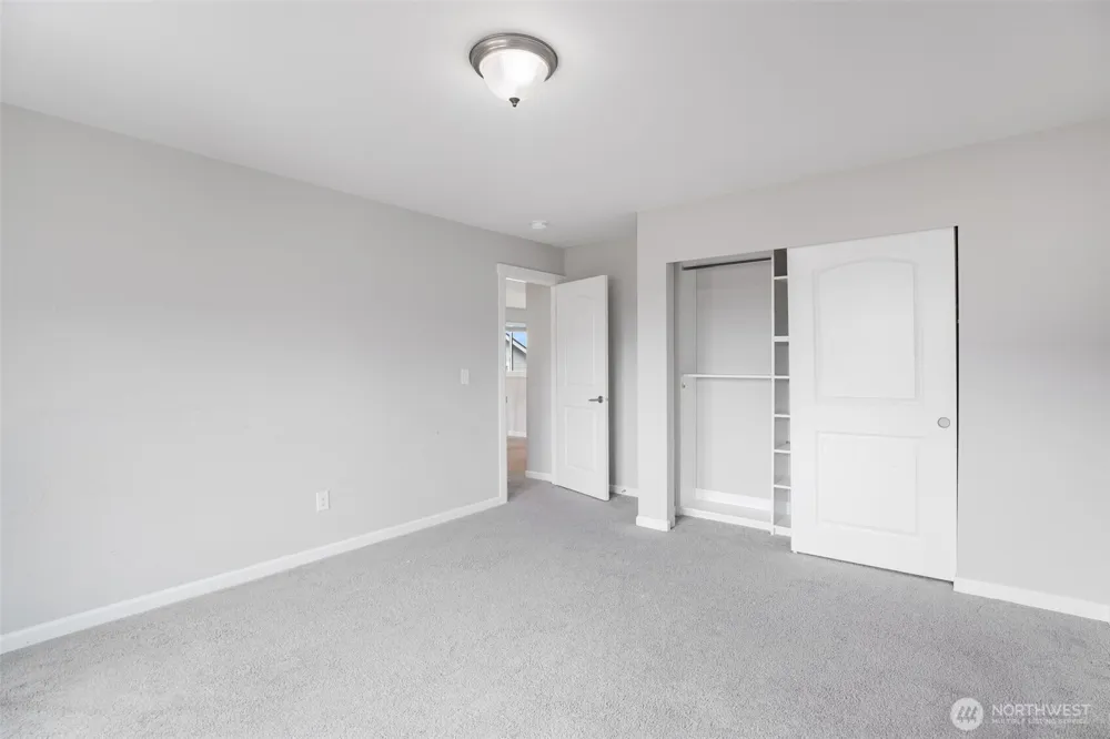 4103 177th Pl SE Bothell, WA 98012