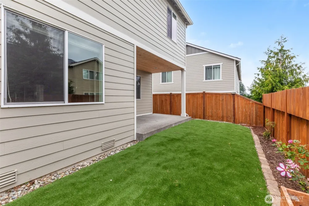 4103 177th Pl SE Bothell, WA 98012