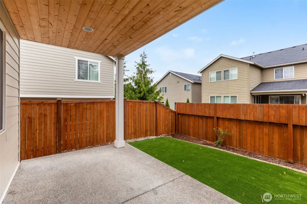 4103 177th Pl SE Bothell, WA 98012
