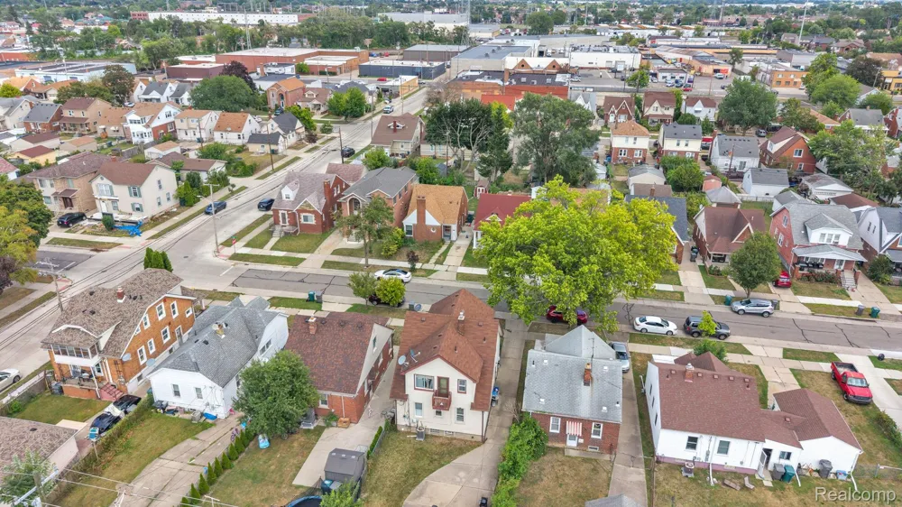 6633 Ternes Street Dearborn City, MI 48126