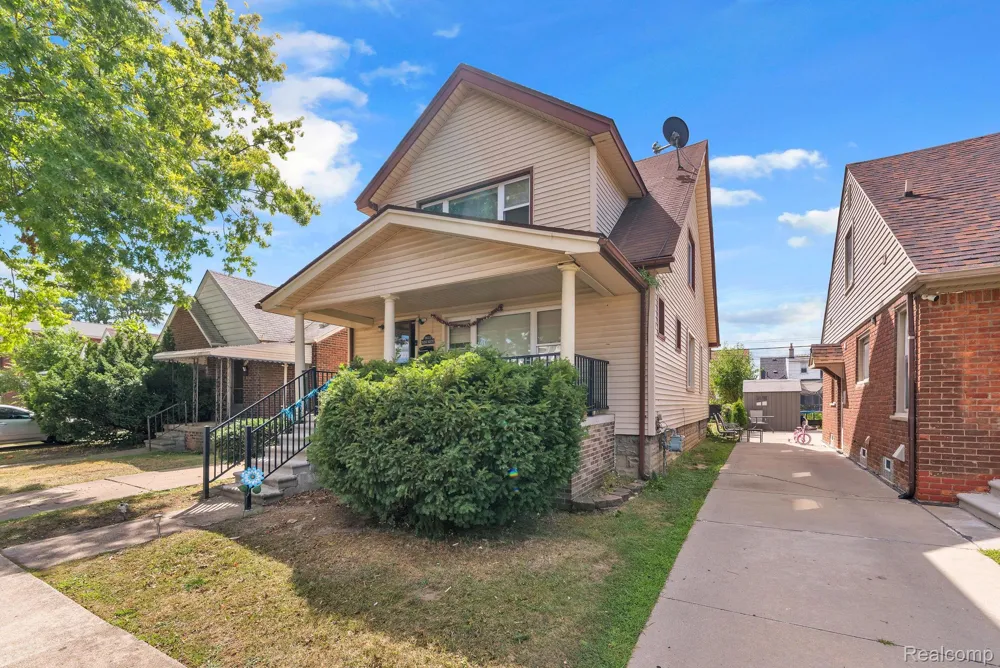 6633 Ternes Street Dearborn City, MI 48126