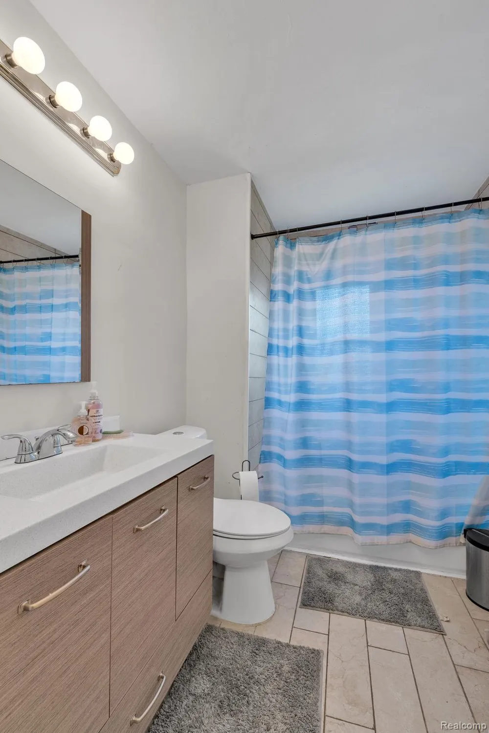 6633 Ternes Street Dearborn City, MI 48126