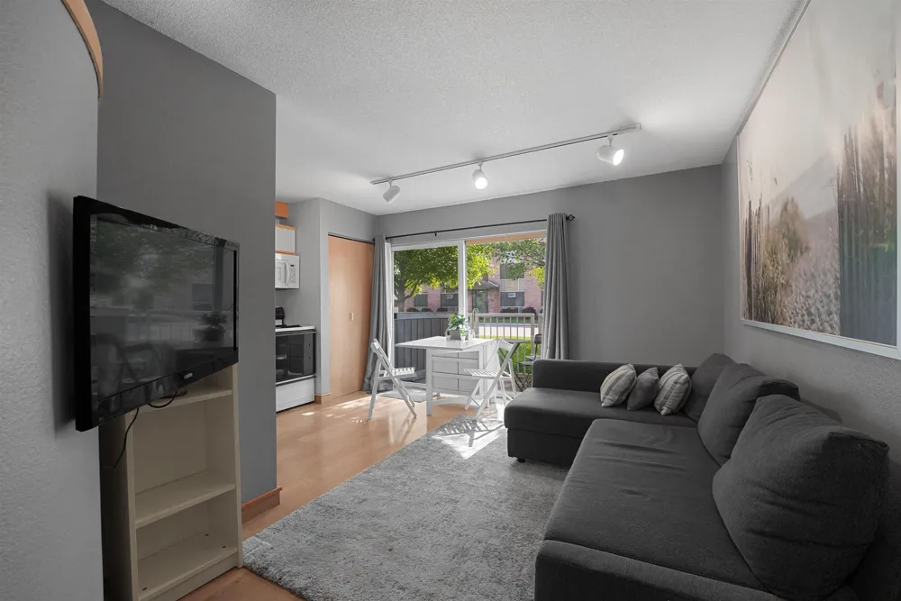 124 Beech Street Traverse City City, MI 49684
