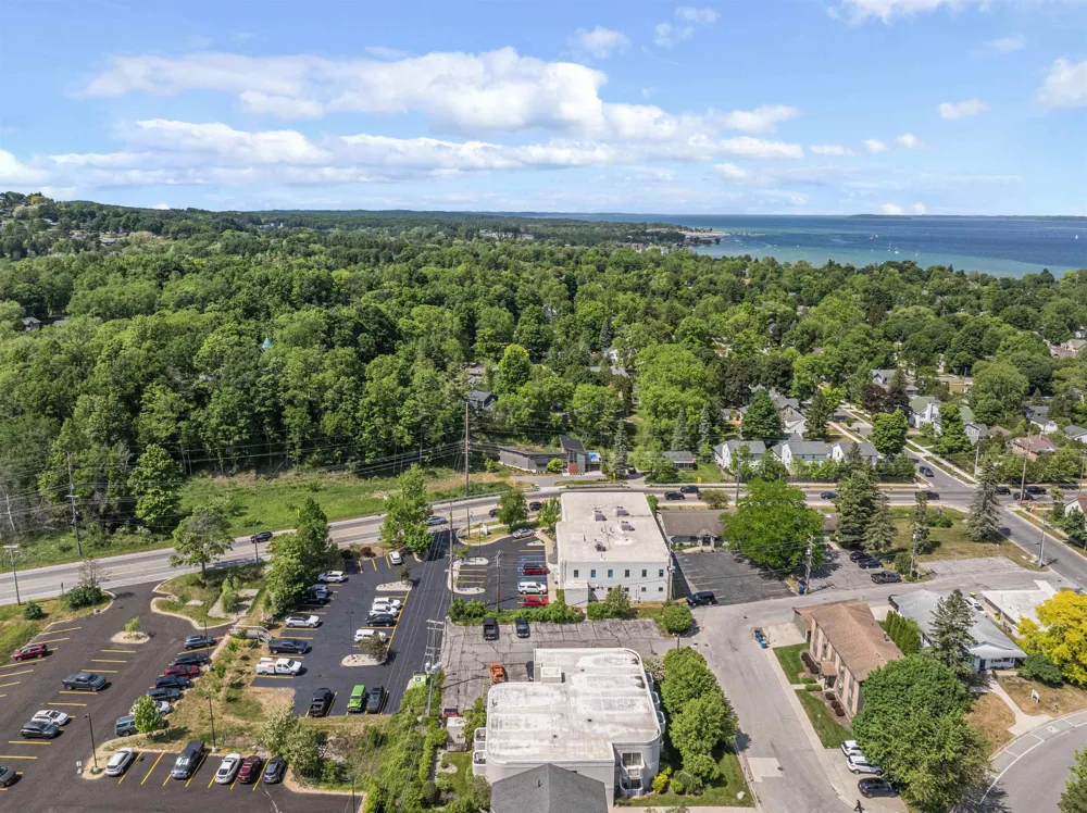 124 Beech Street Traverse City City, MI 49684