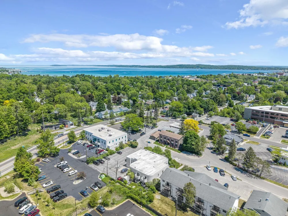 124 Beech Street Traverse City City, MI 49684