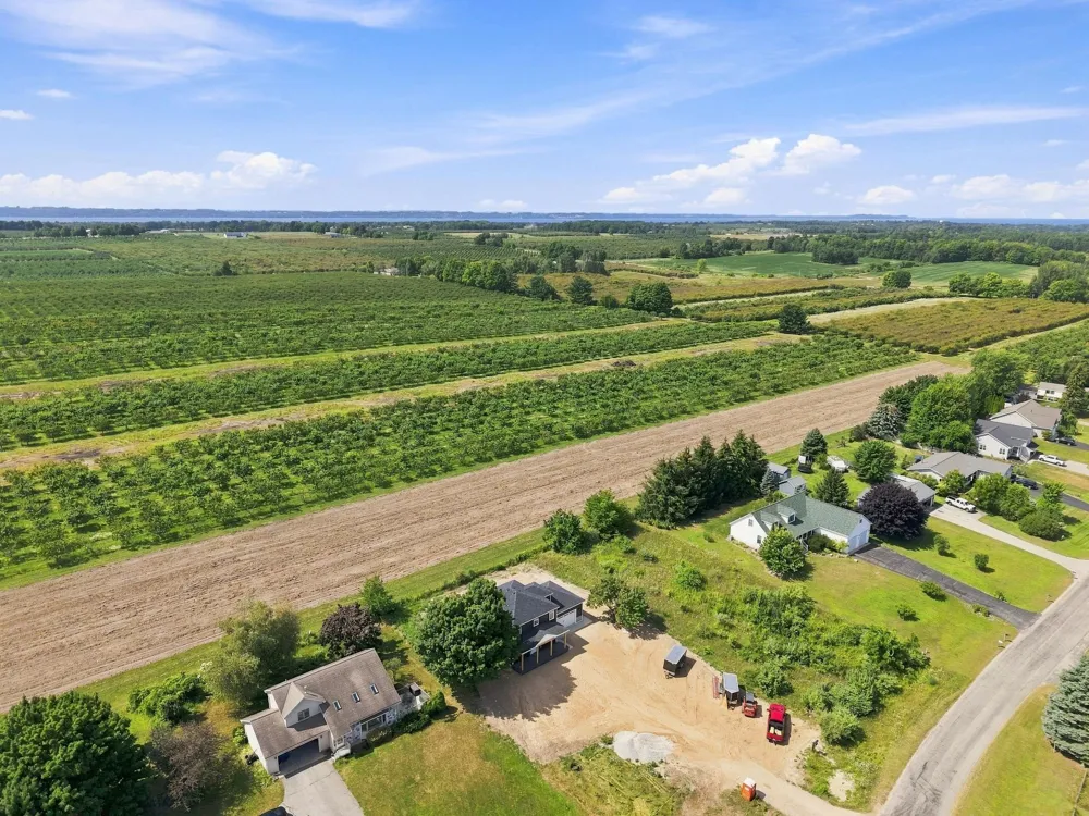 11573 Topview Drive Whitewater Township, MI 49690