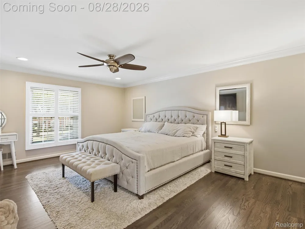 4130 Saddle Lane West Bloomfield Charter Township, MI 48322