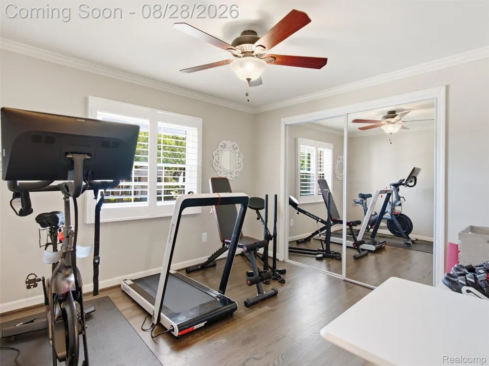 4130 Saddle Lane West Bloomfield Charter Township, MI 48322
