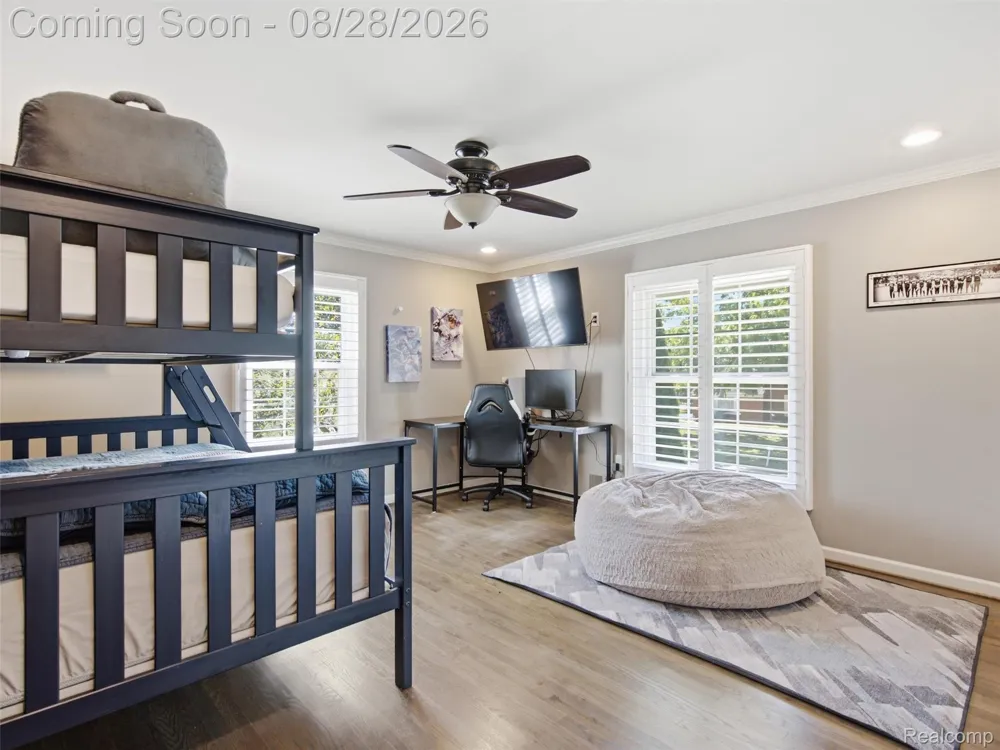 4130 Saddle Lane West Bloomfield Charter Township, MI 48322