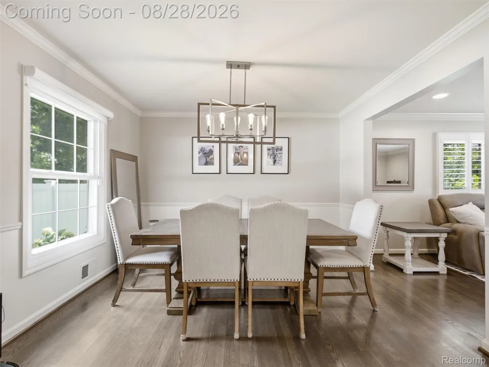 4130 Saddle Lane West Bloomfield Charter Township, MI 48322