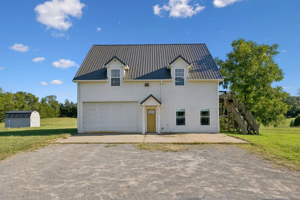 8958 Trousdale Ferry Pike Lebanon, TN 37090