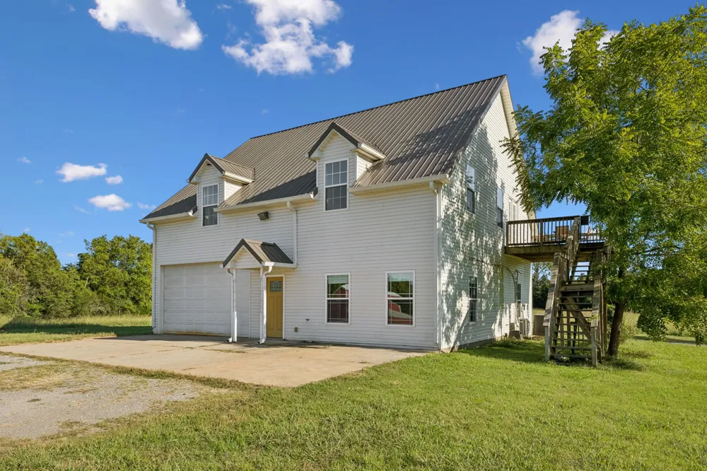 8958 Trousdale Ferry Pike Lebanon, TN 37090