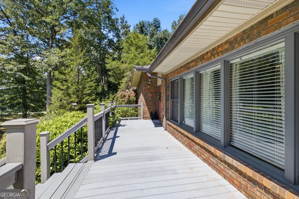 100 Sang RD Cleveland, GA 30528