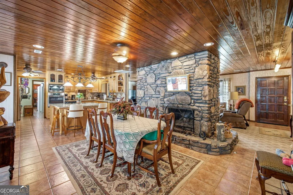 100 Sang RD Cleveland, GA 30528