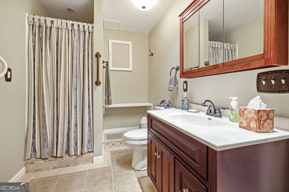 100 Sang RD Cleveland, GA 30528