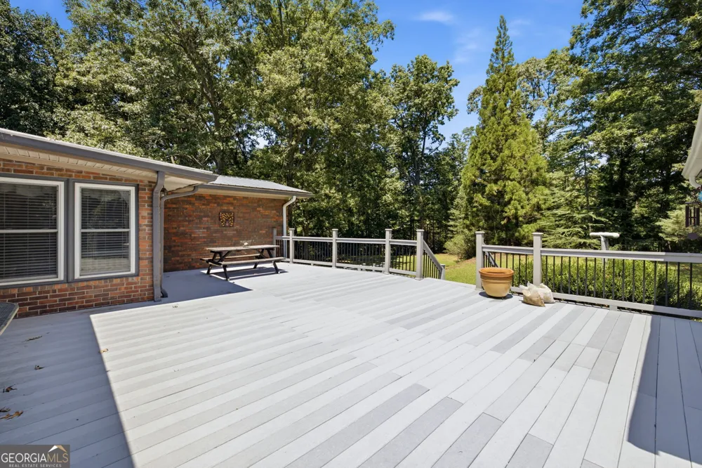 100 Sang RD Cleveland, GA 30528