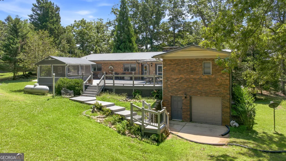 100 Sang RD Cleveland, GA 30528
