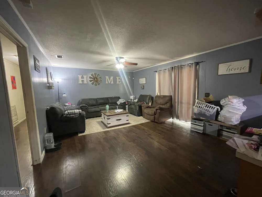 146 Evergreen ST Jesup, GA 31546