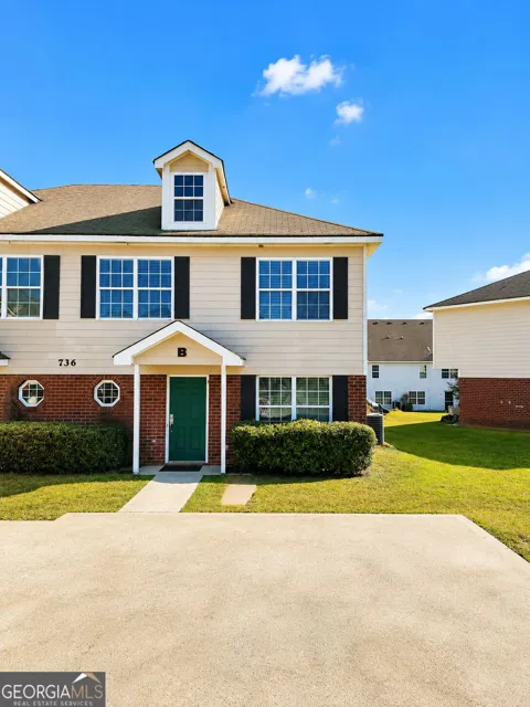 736 Wheel House LN