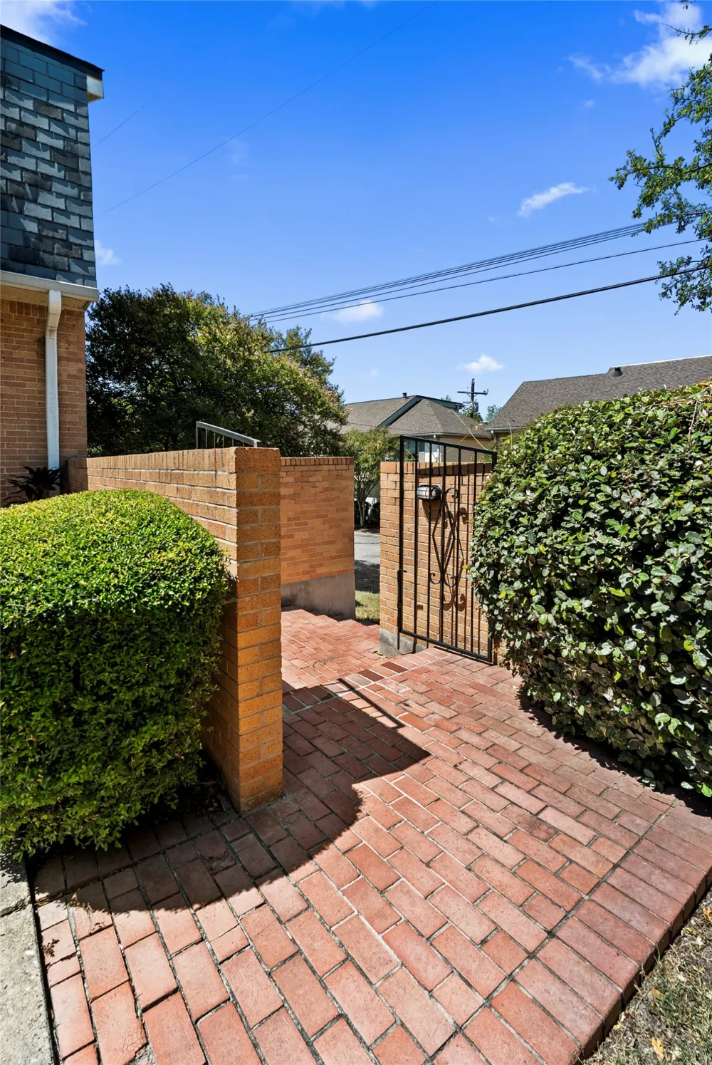 835 E Oltorf Street Austin, TX 78704