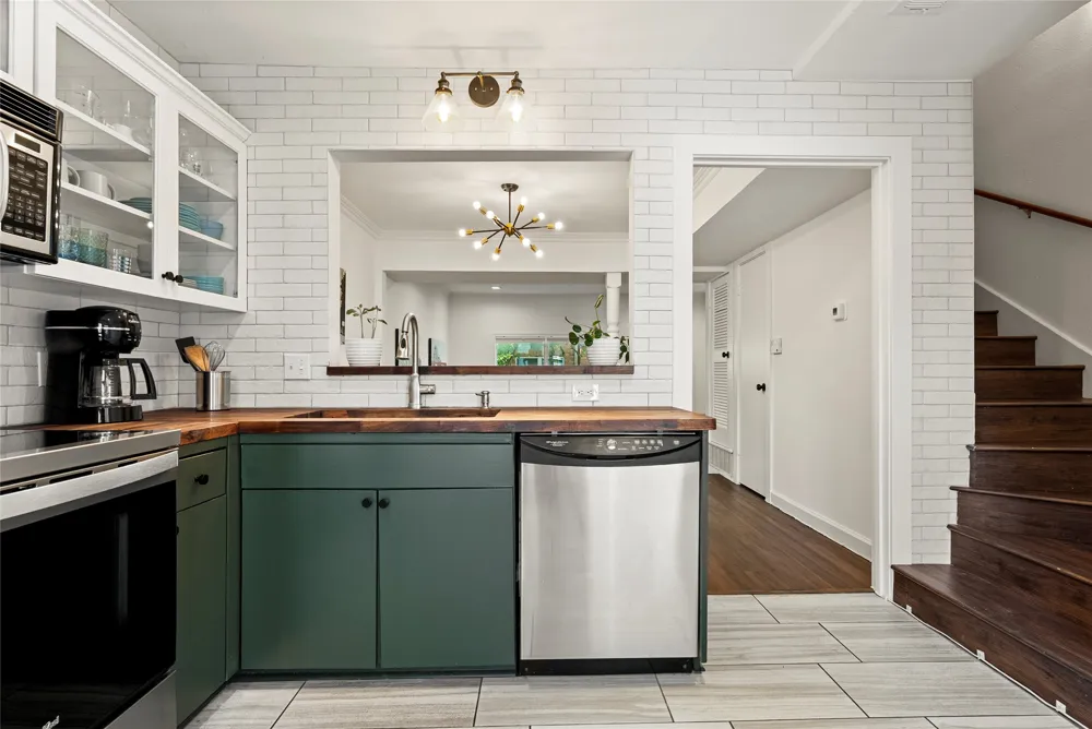 835 E Oltorf Street Austin, TX 78704