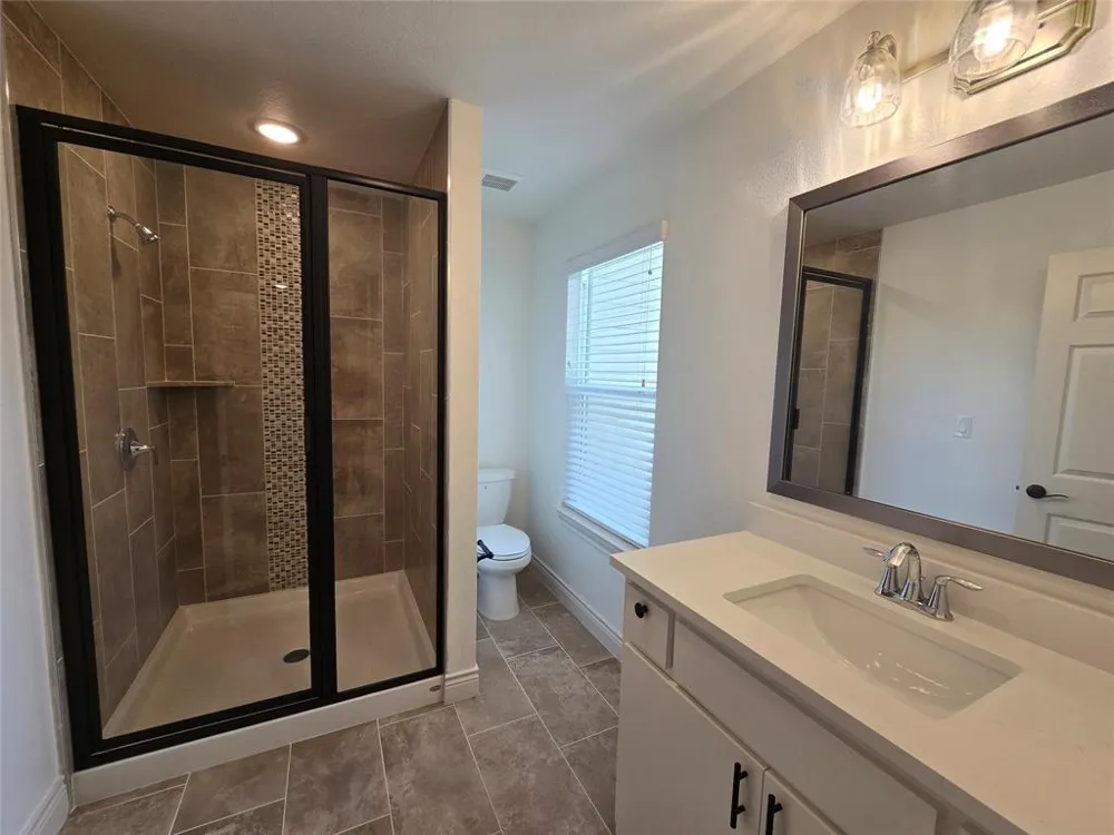 2105 Tiger Trail Trail #403 Round Rock, TX 78665