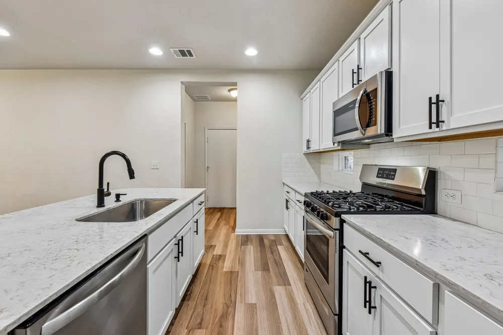4413 Lobo Landing Lane Georgetown, TX 78628