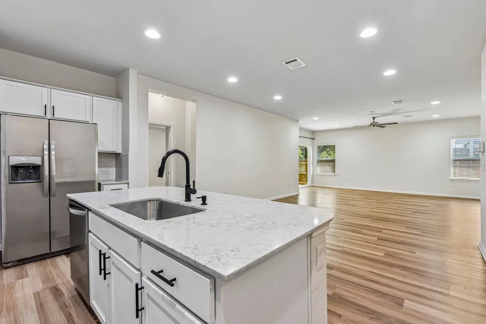 4413 Lobo Landing Lane Georgetown, TX 78628
