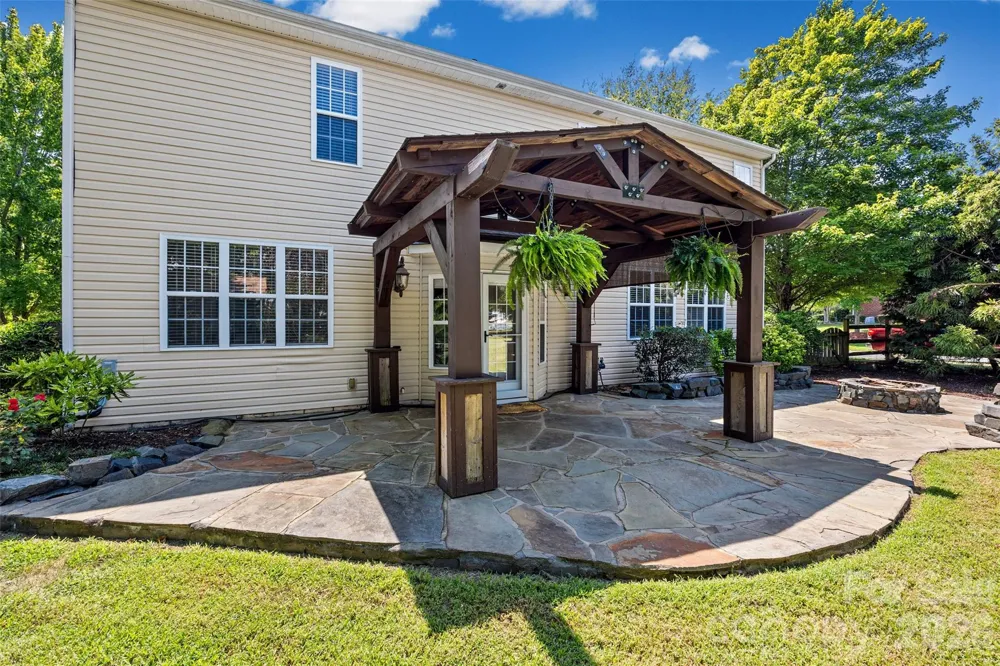 9118 Spratt Lane Waxhaw, NC 28173