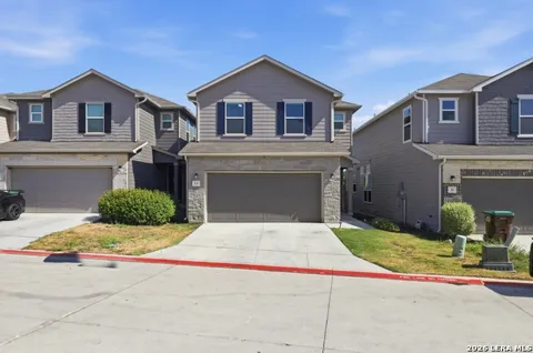 10643 W MILITARY DR unit 13