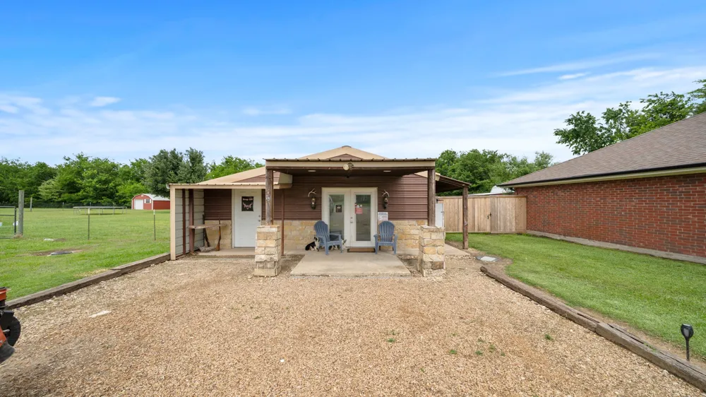 111 Vz County Road 3433 Wills Point, TX 75169