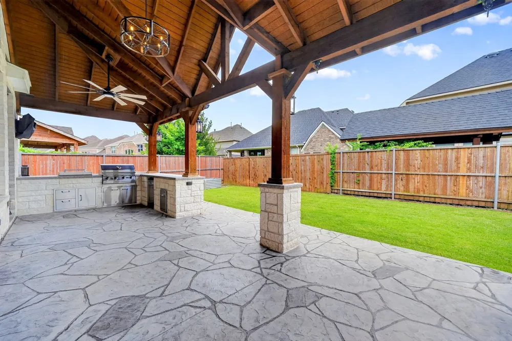 208 Lenten Rose Drive Wylie, TX 75098