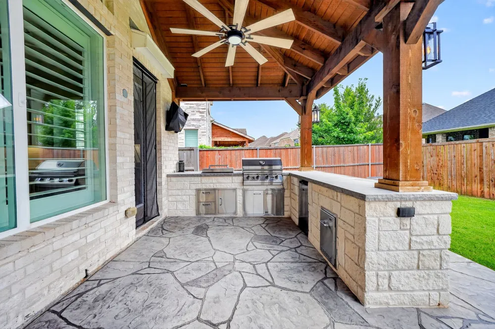 208 Lenten Rose Drive Wylie, TX 75098