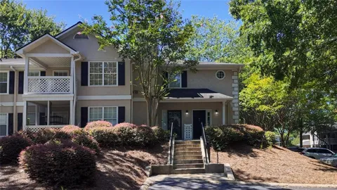 904 Peachtree Forest Terrace