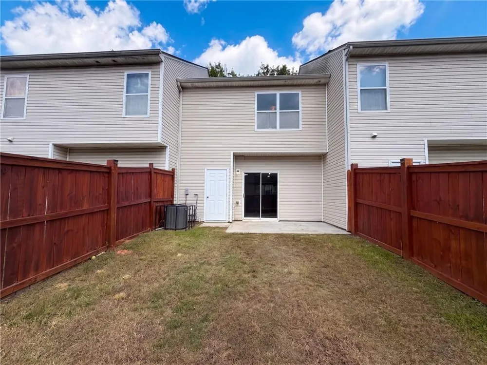 1689 Broad River Road Atlanta, GA 30349