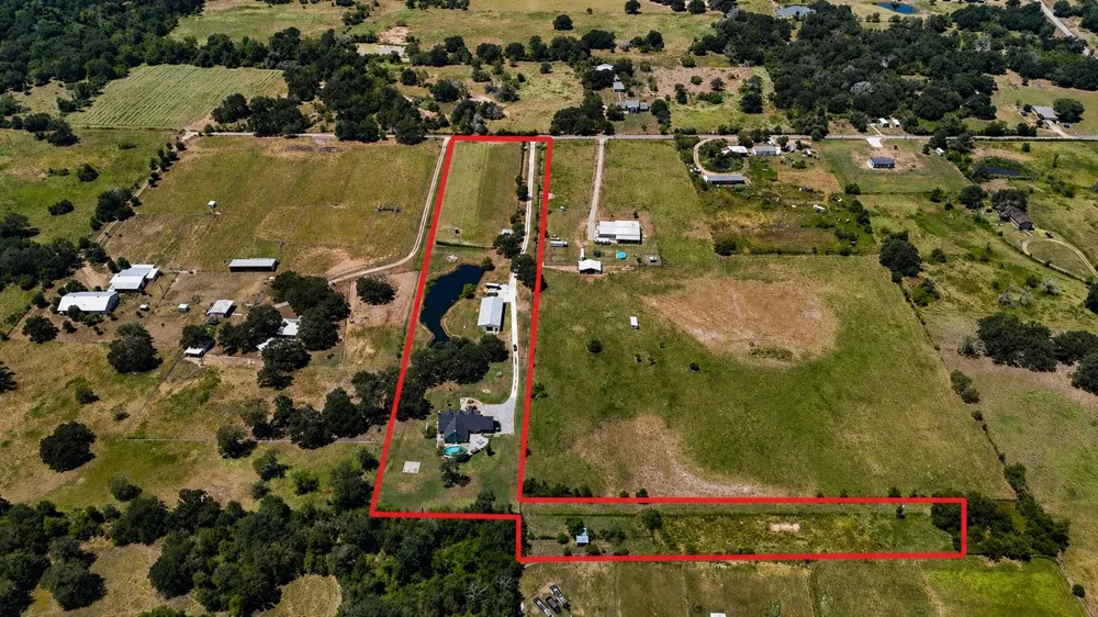 22313 Chapman Rd Hempstead, TX 77445