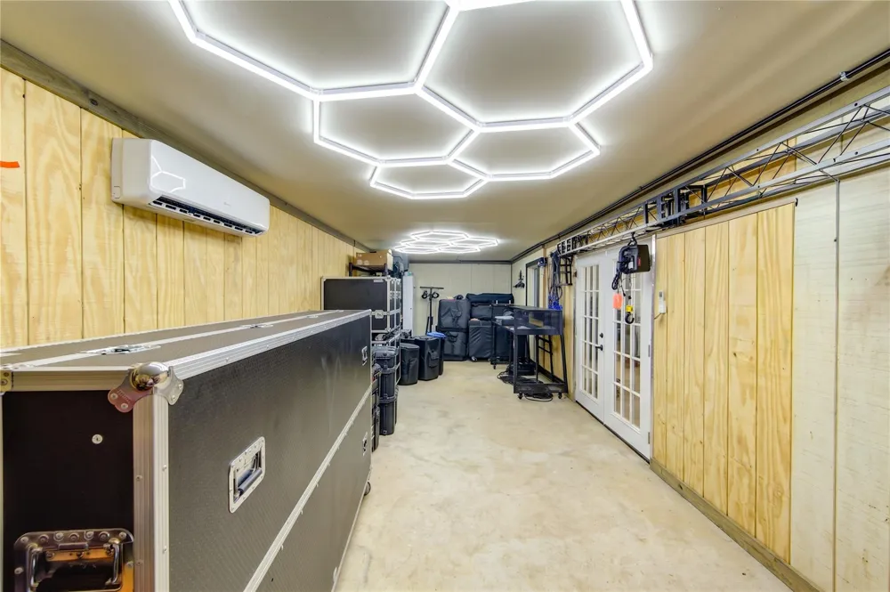 22313 Chapman Rd Hempstead, TX 77445
