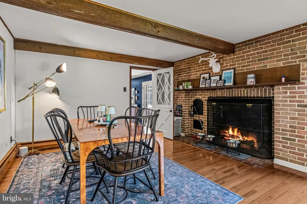 416 DUTTON MILL ROAD Malvern, PA 19355