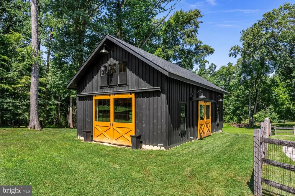 416 DUTTON MILL ROAD Malvern, PA 19355