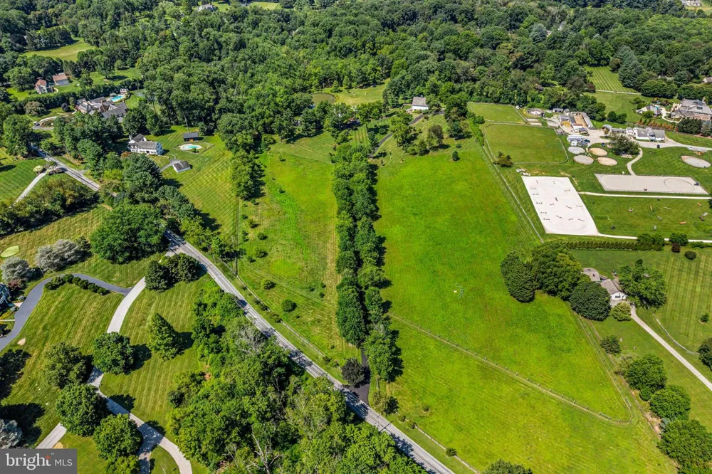 416 DUTTON MILL ROAD Malvern, PA 19355
