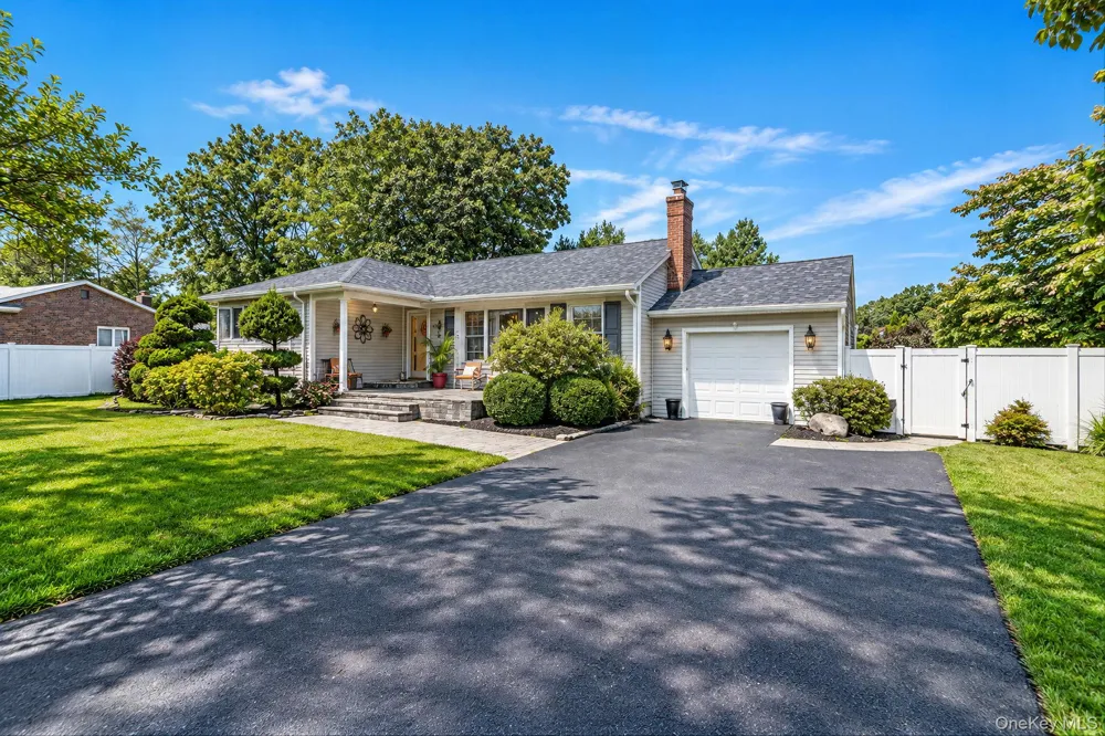 79 Fulton Boulevard Commack, NY 11725